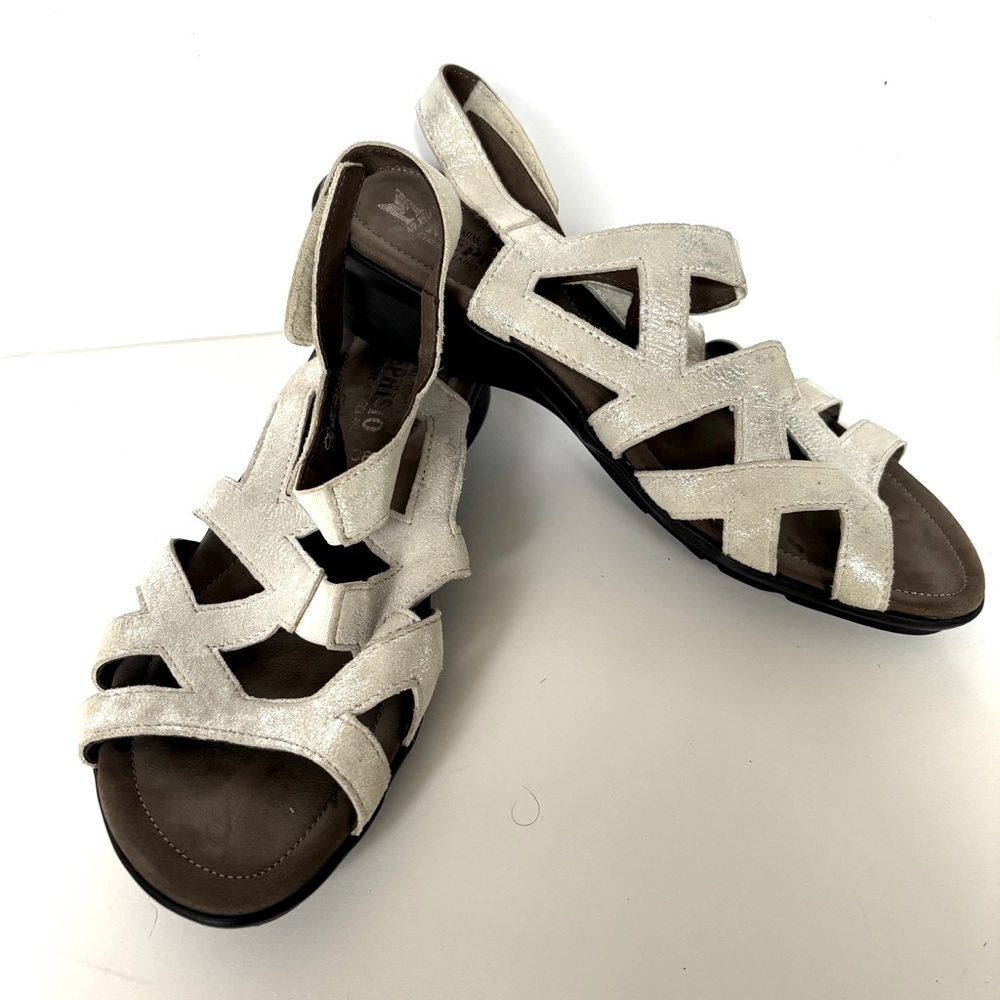 Mephisto Pamela walking sandals in silver leather 7.5
